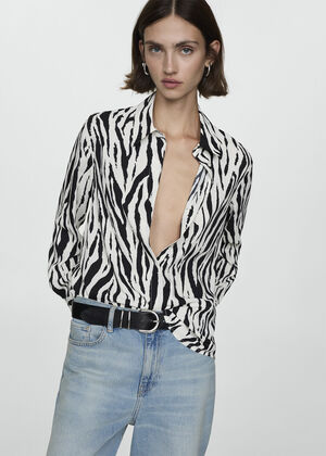 Printed flowy shirt