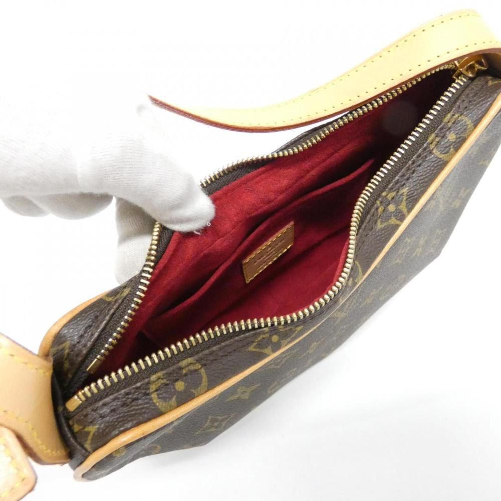 Louis Vuitton Croissant