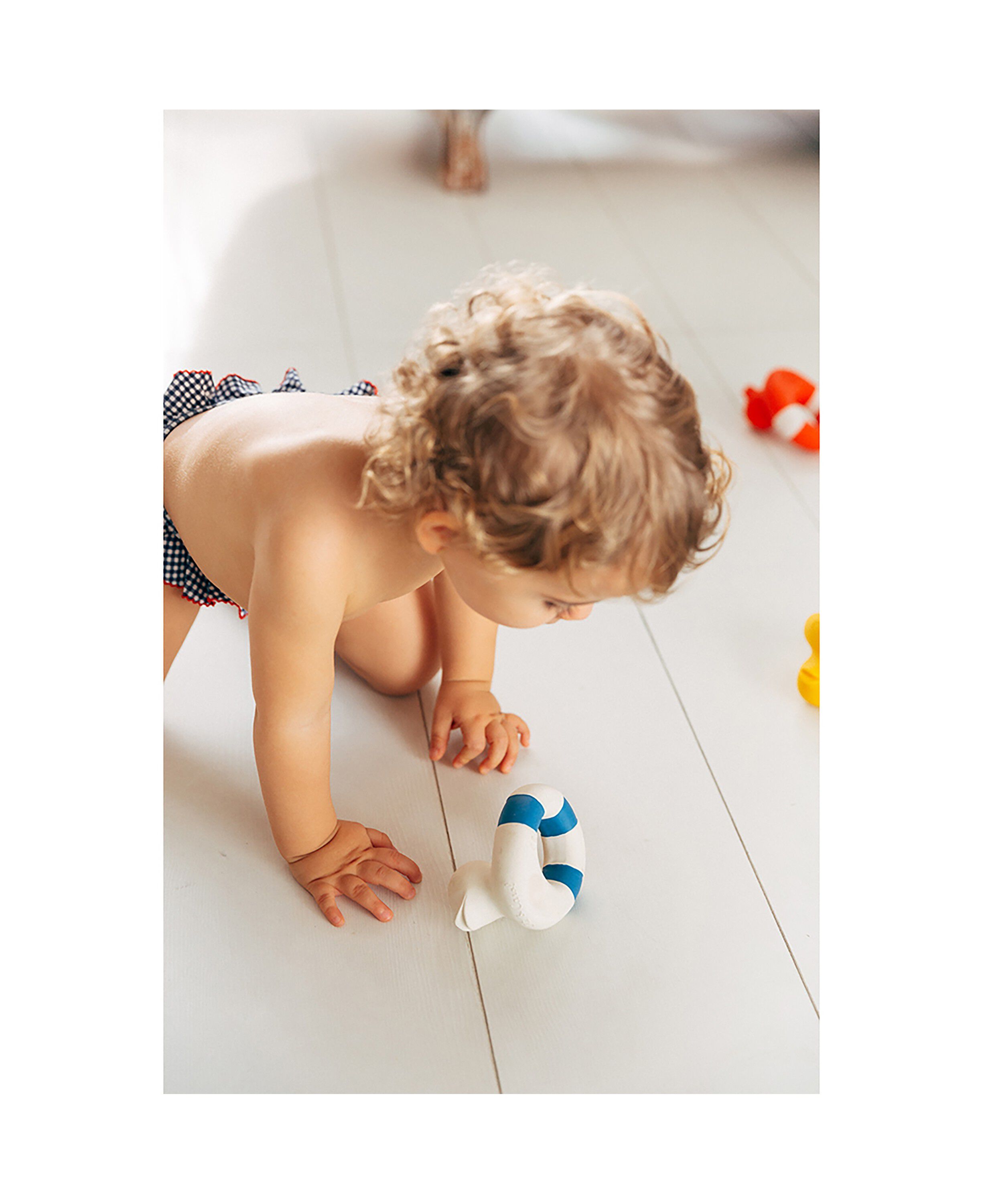 Oli & Carol - Badeand - Flo the Floatie Navy