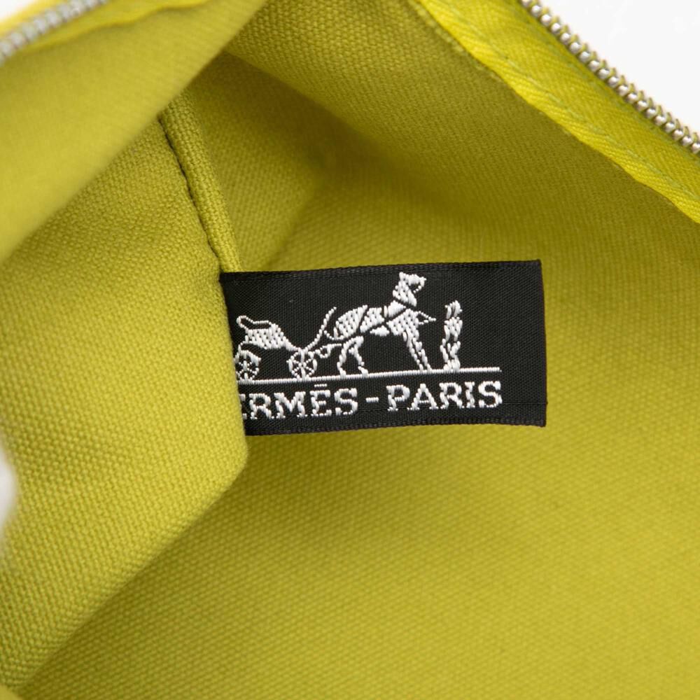 Herm&egrave;s Pouch