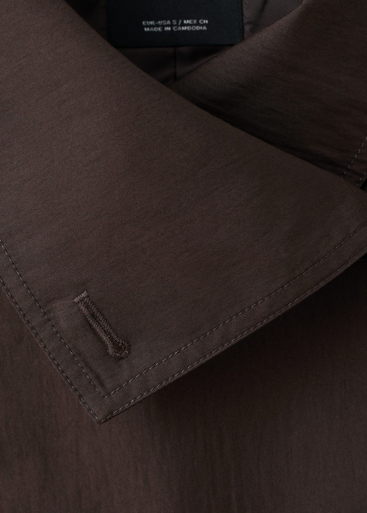 Double-breasted cropped trench coat