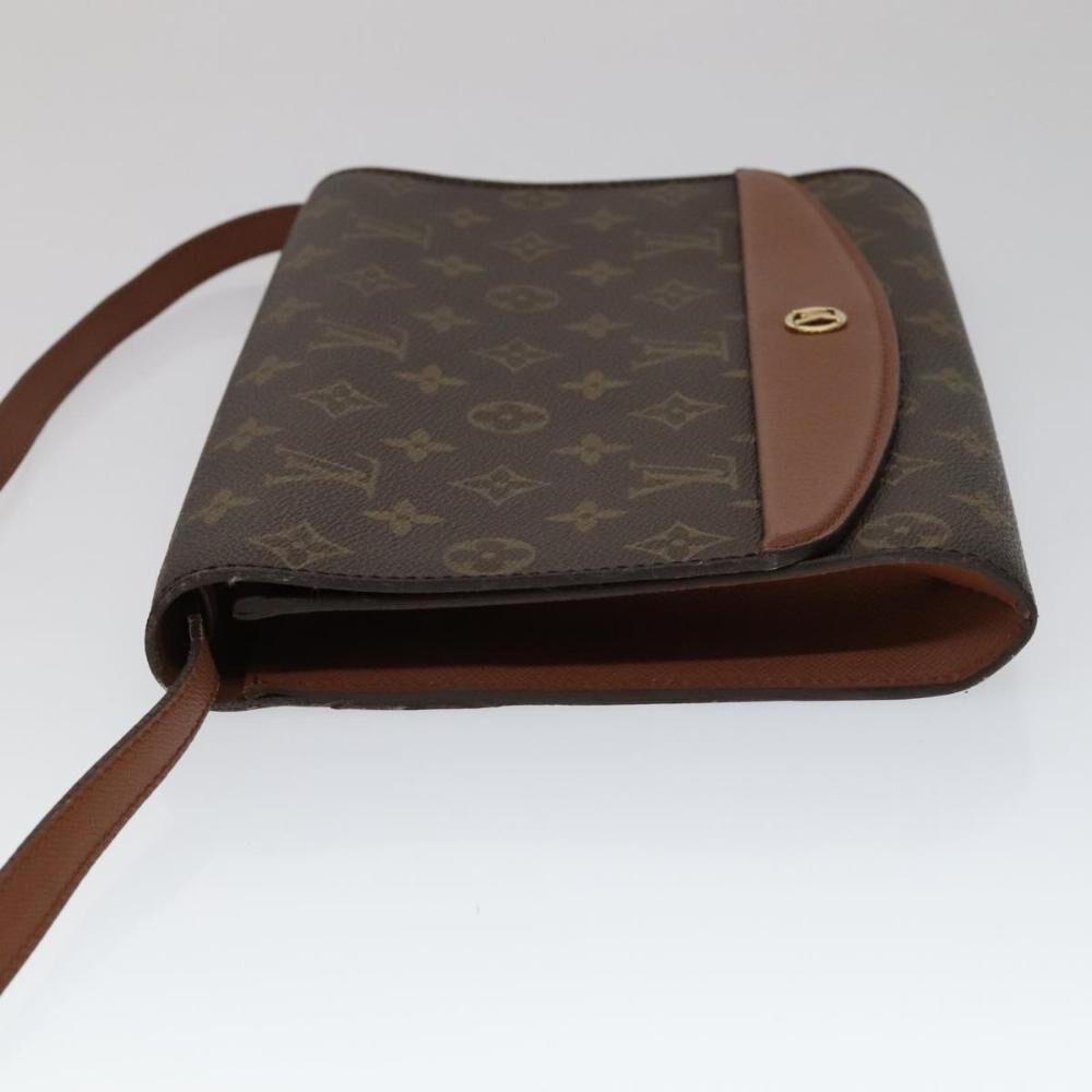 Louis Vuitton Shoulder Bags