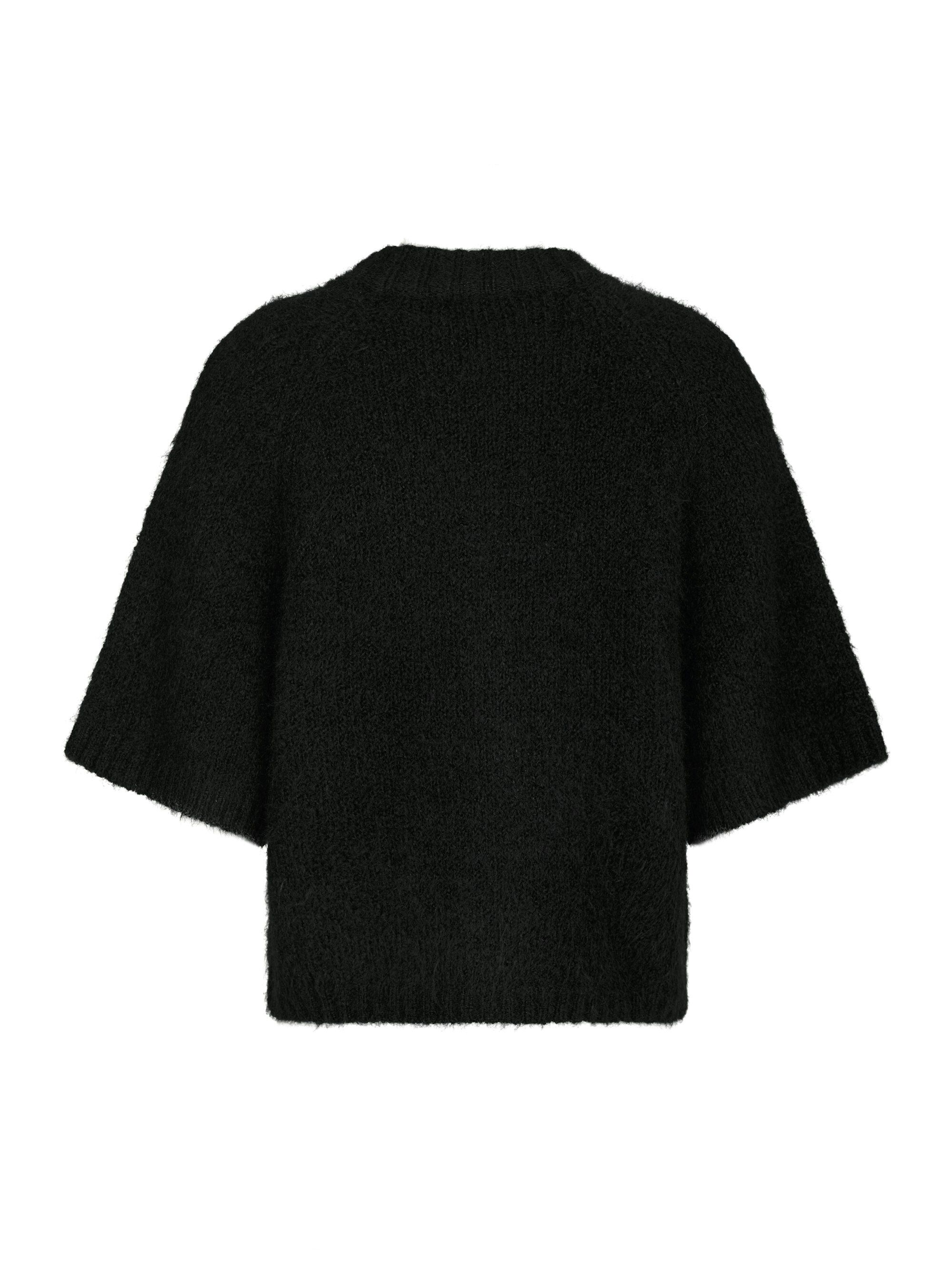 Benuta Fluffy Knit Cardigan