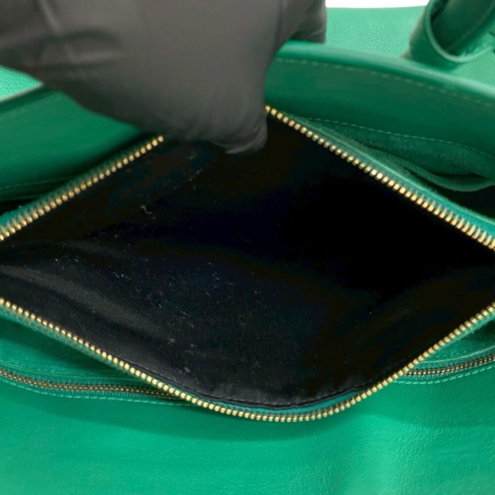 Yves Saint Laurent Handbag