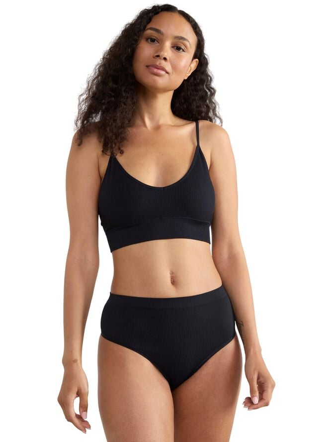 Ribbade string utan sömmar med hög midja