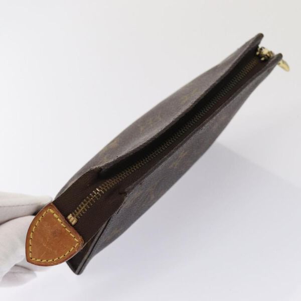 Louis Vuitton Poche Toilette