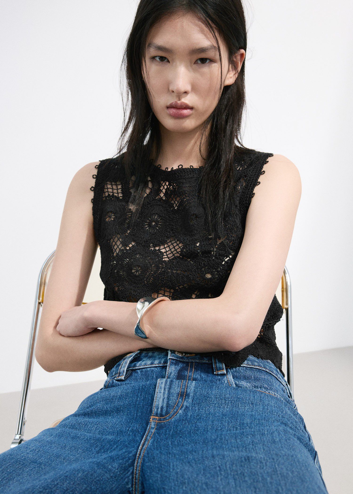 Embroidered top with openwork detai