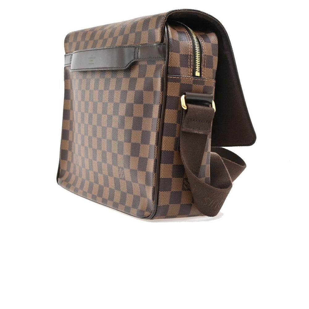Louis Vuitton Messenger