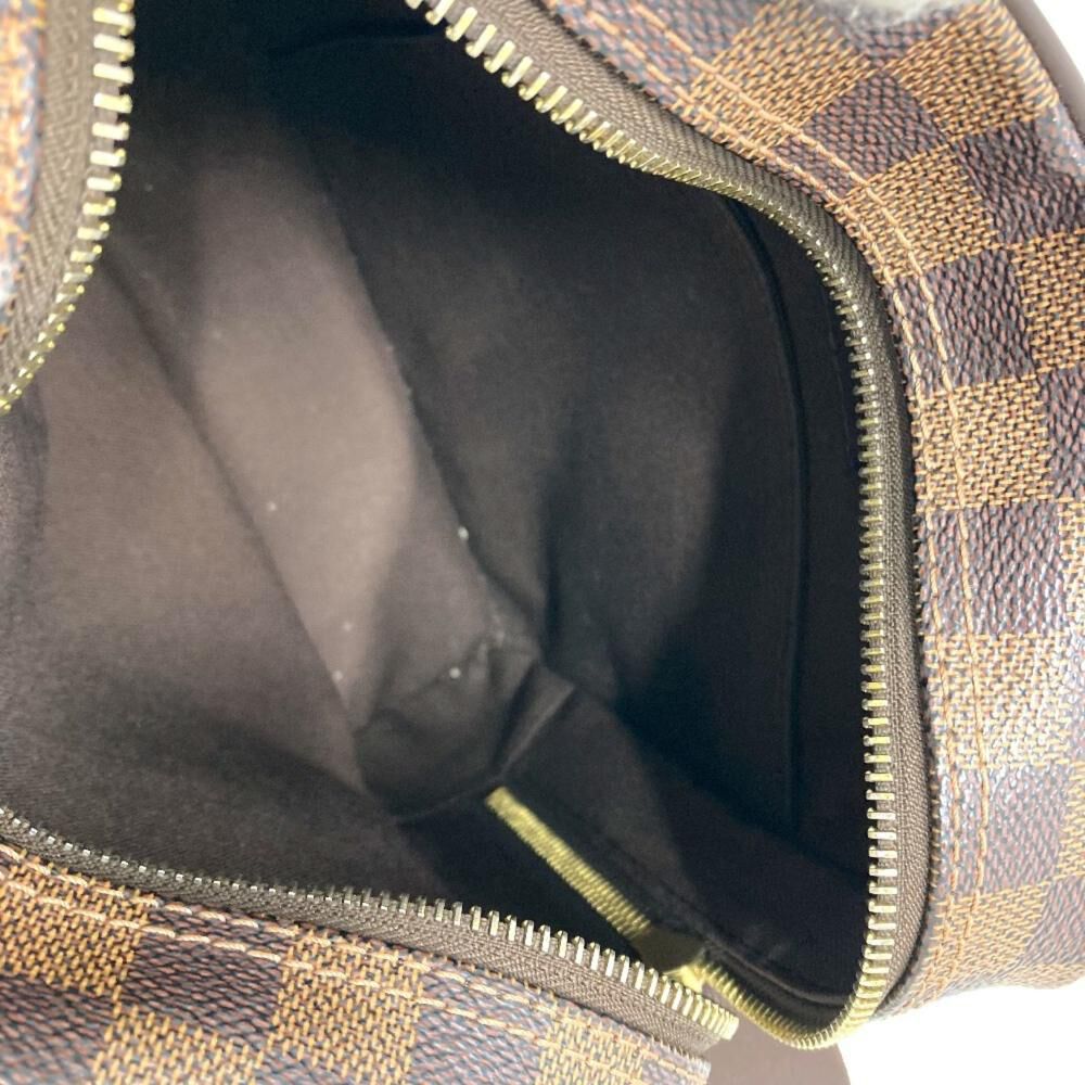 Louis Vuitton Shoulder Bags