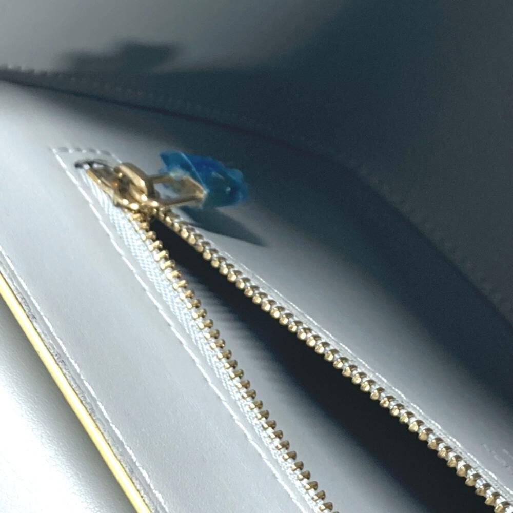 Louis Vuitton Christie