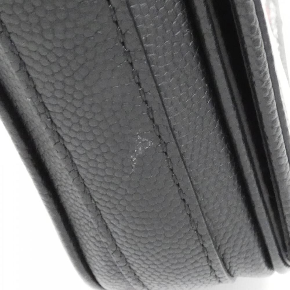 Louis Vuitton Messenger