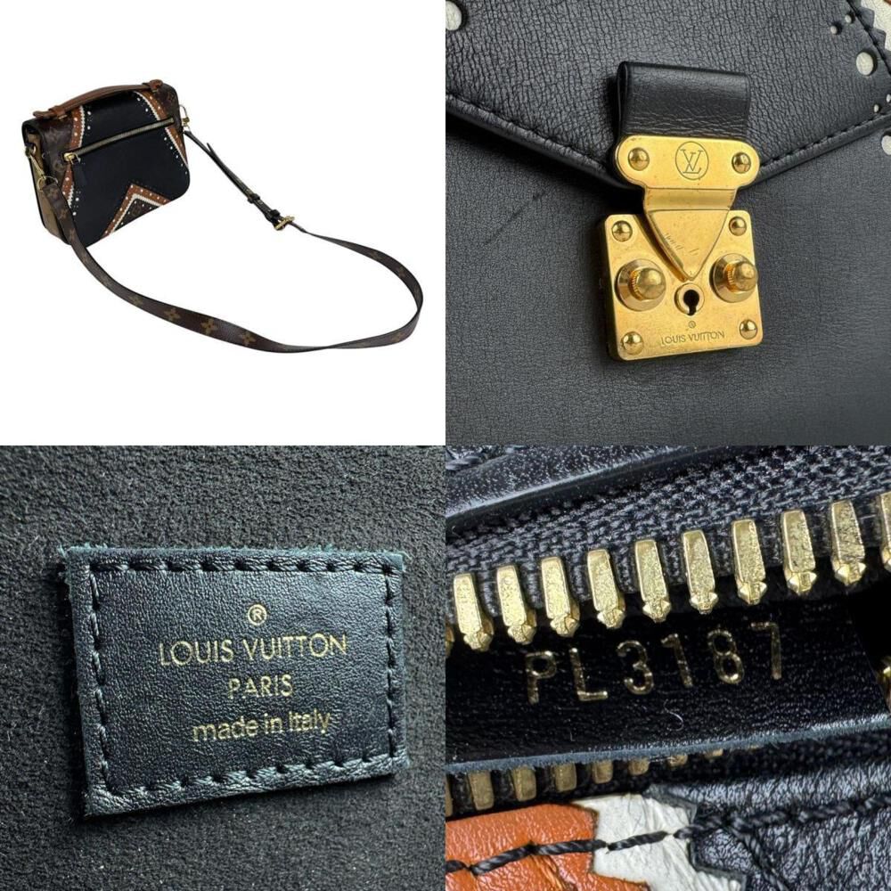 Louis Vuitton Shoulder Bags