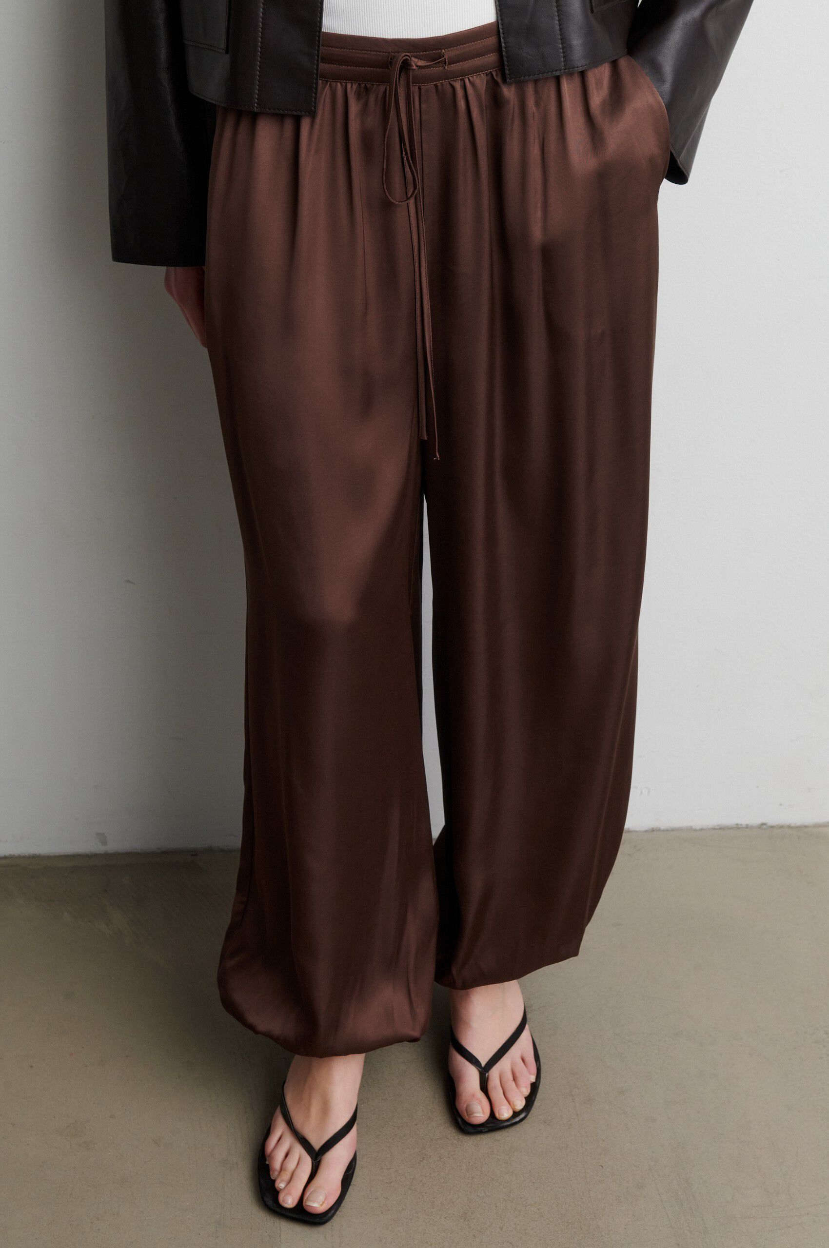 Linell Trousers