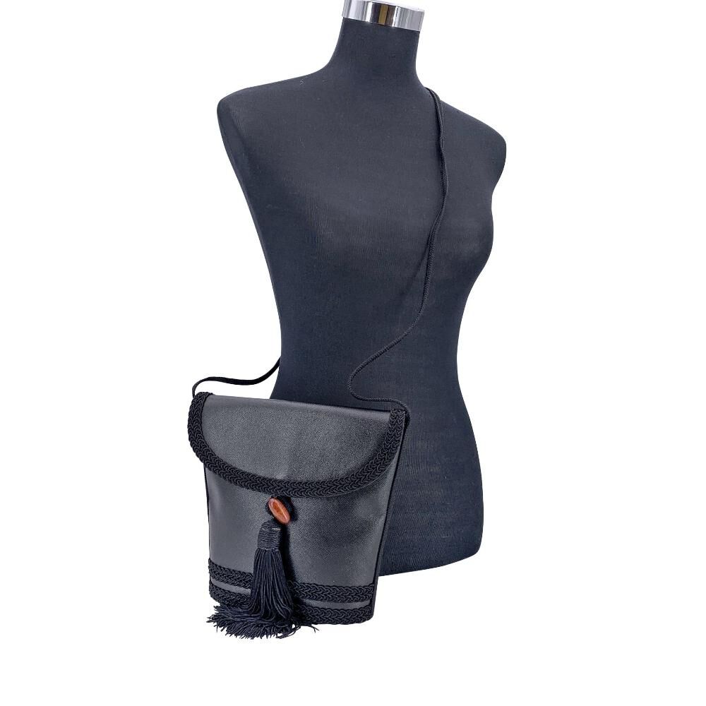 Yves Saint Laurent Shoulder Bag