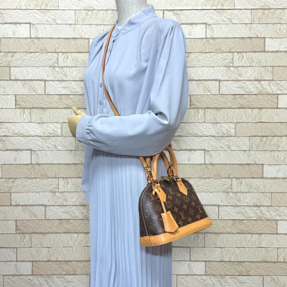 Louis Vuitton Alma