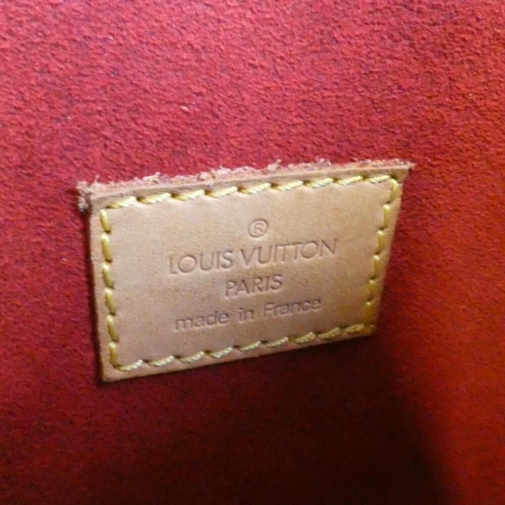 Louis Vuitton Croissant
