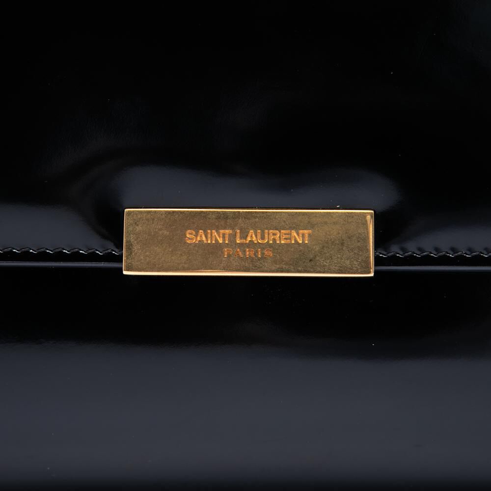 Yves Saint Laurent Shoulder Bag