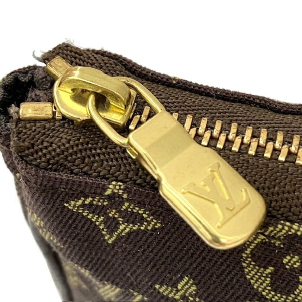 Louis Vuitton Clutch