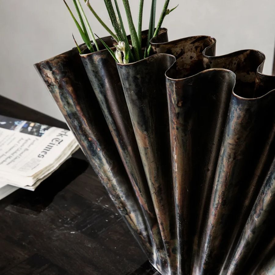 Vas, HDFlood, Antik brun