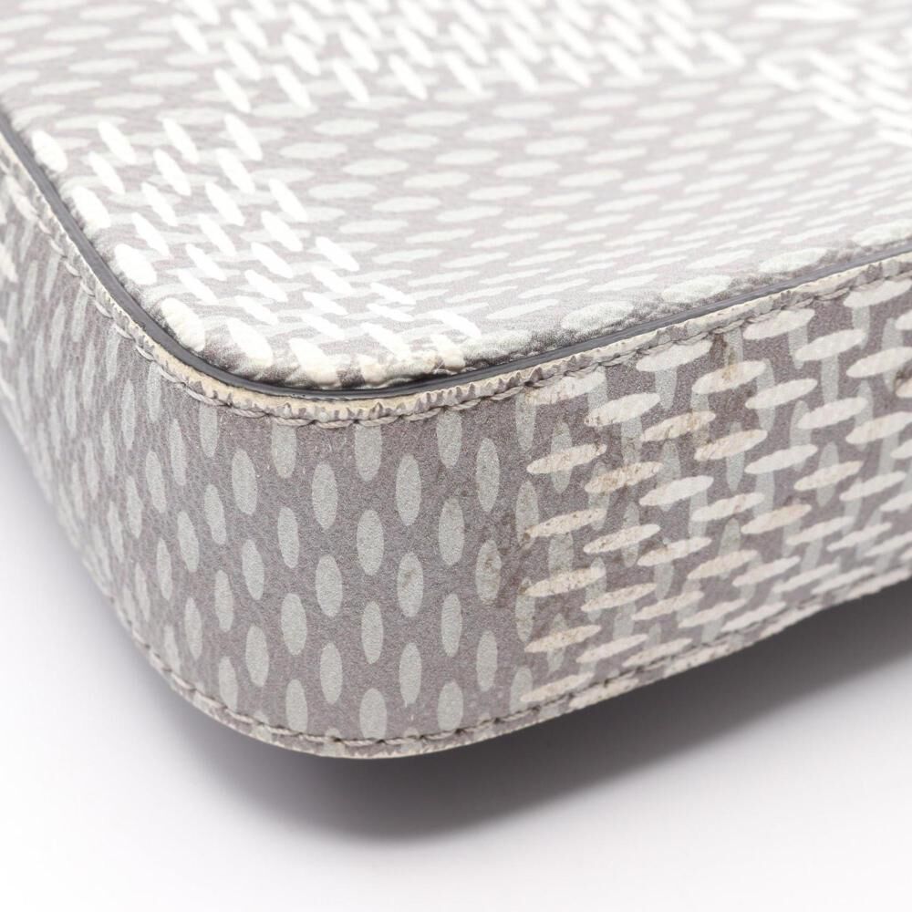 Louis Vuitton Messenger