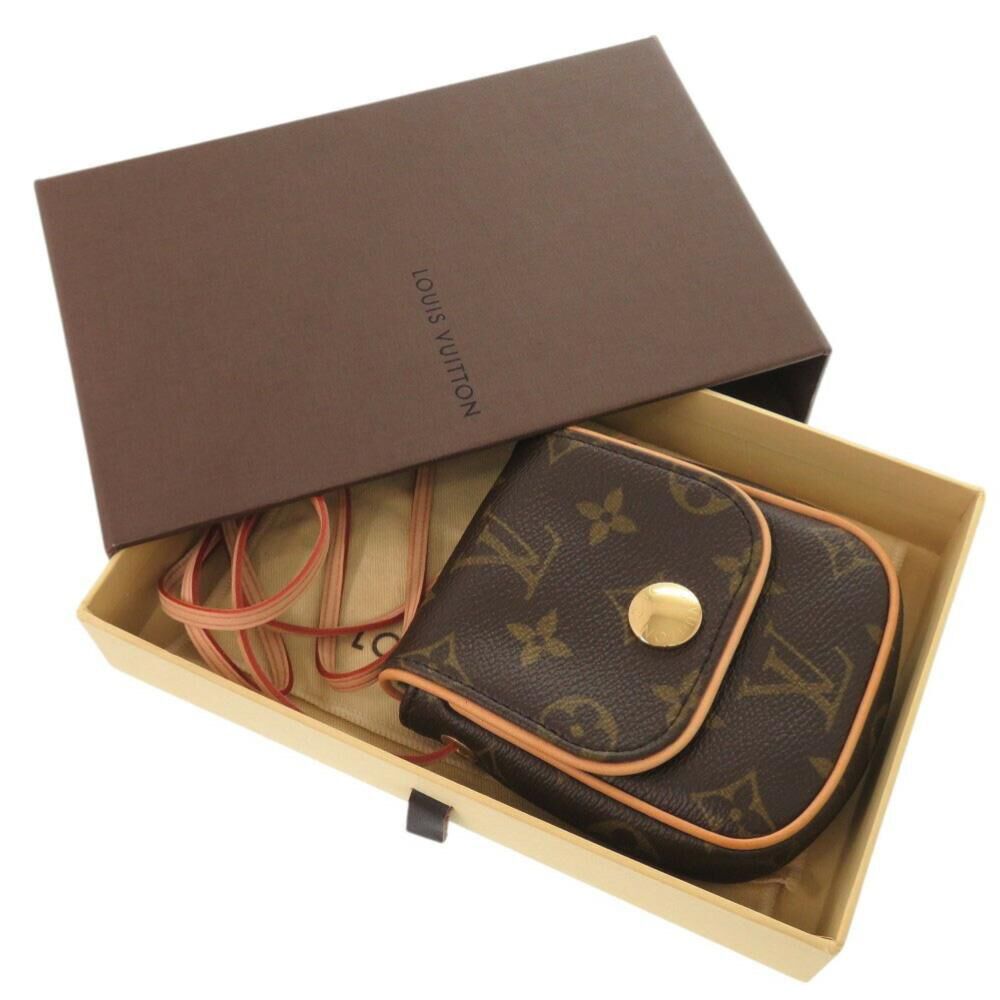 Louis Vuitton Shoulder Bags