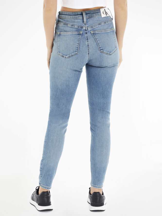 HIGH RISE SUPER SKINNY ANKLE