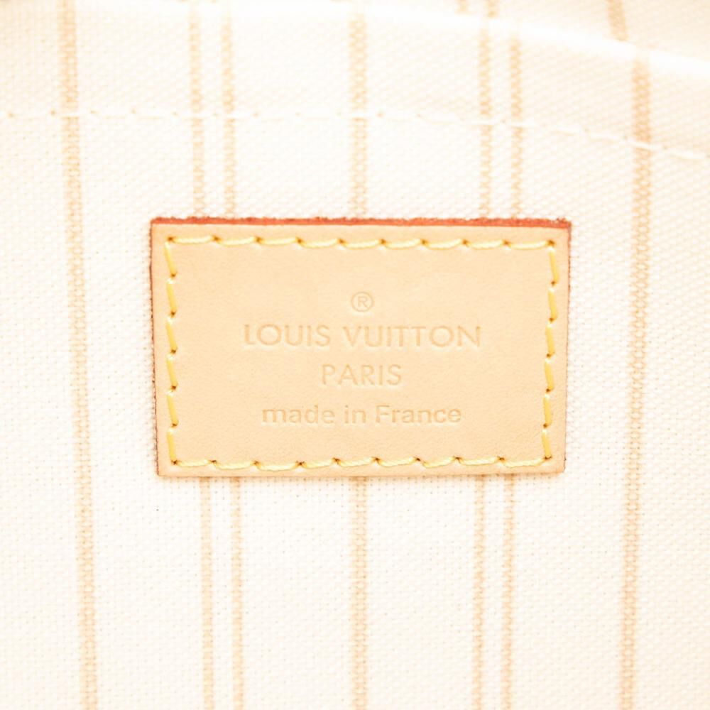 Louis Vuitton Pouch