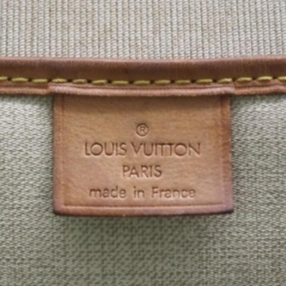 Louis Vuitton Excursion