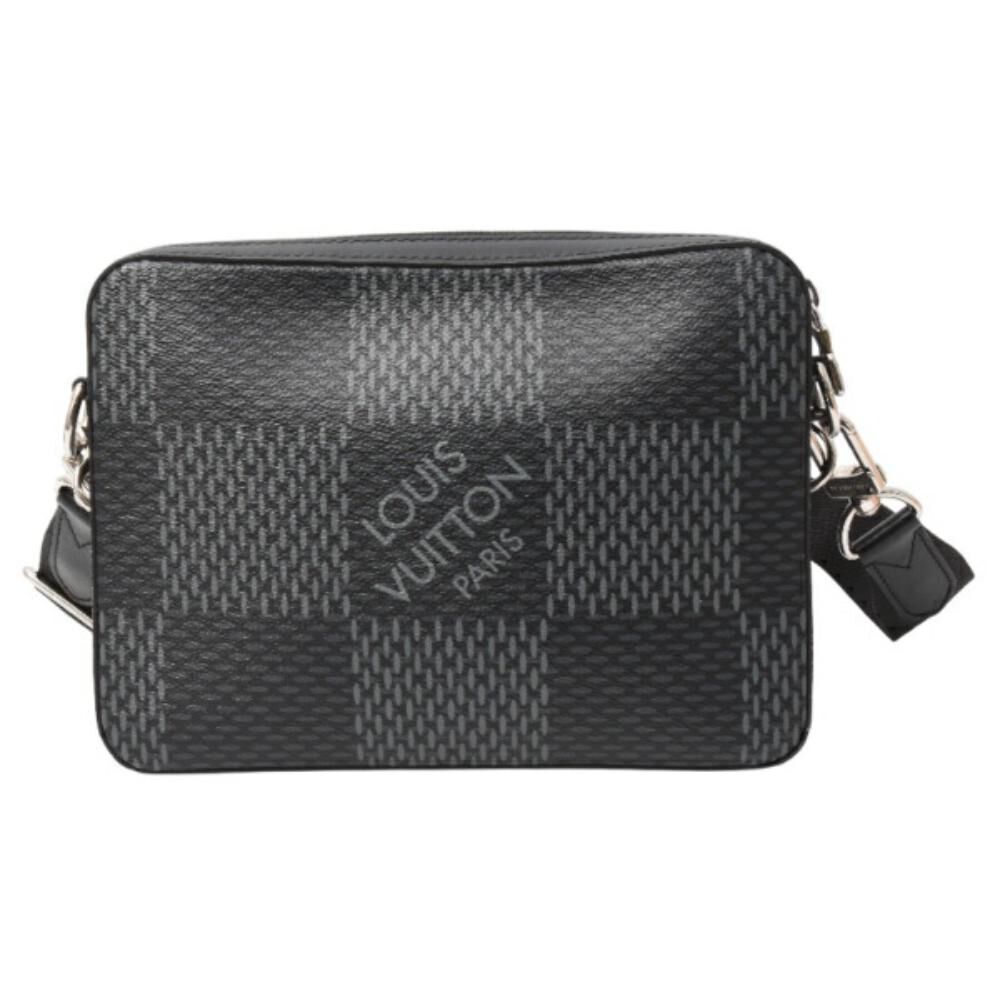 Louis Vuitton Shoulder Bags