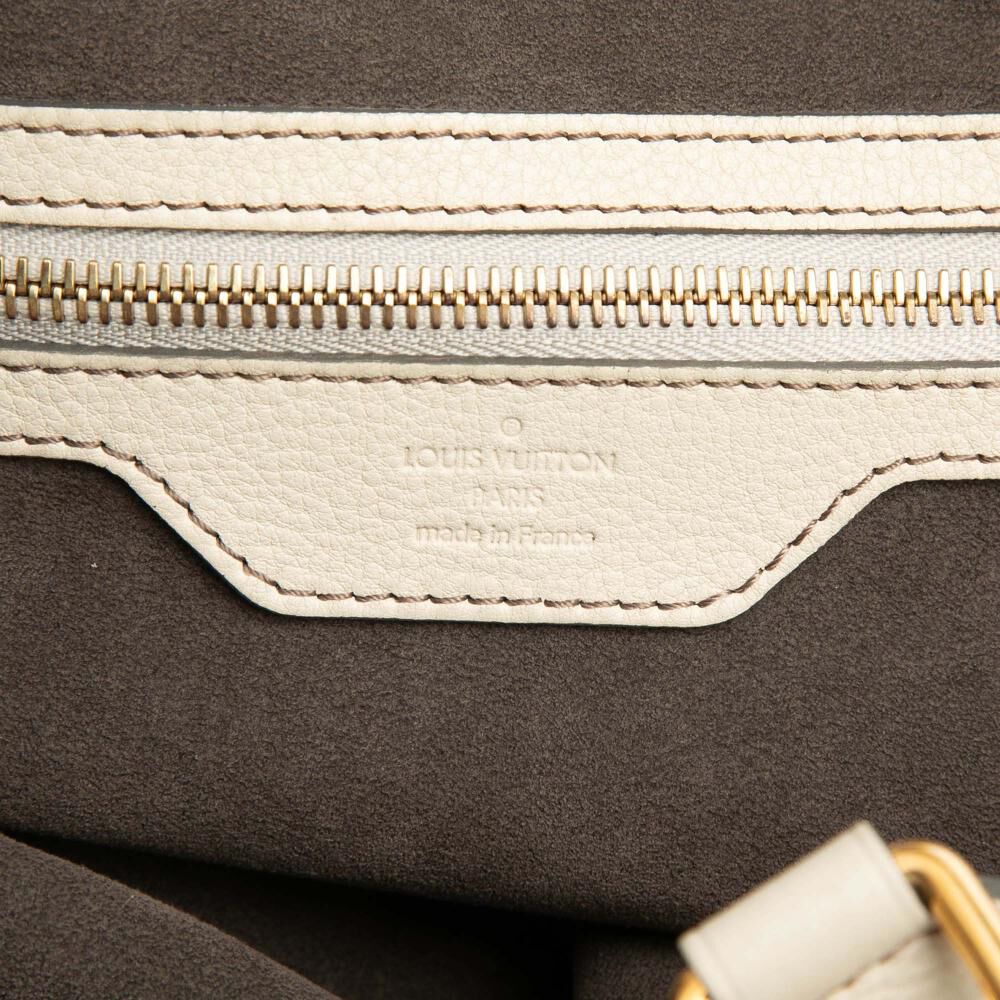 Louis Vuitton Mahina