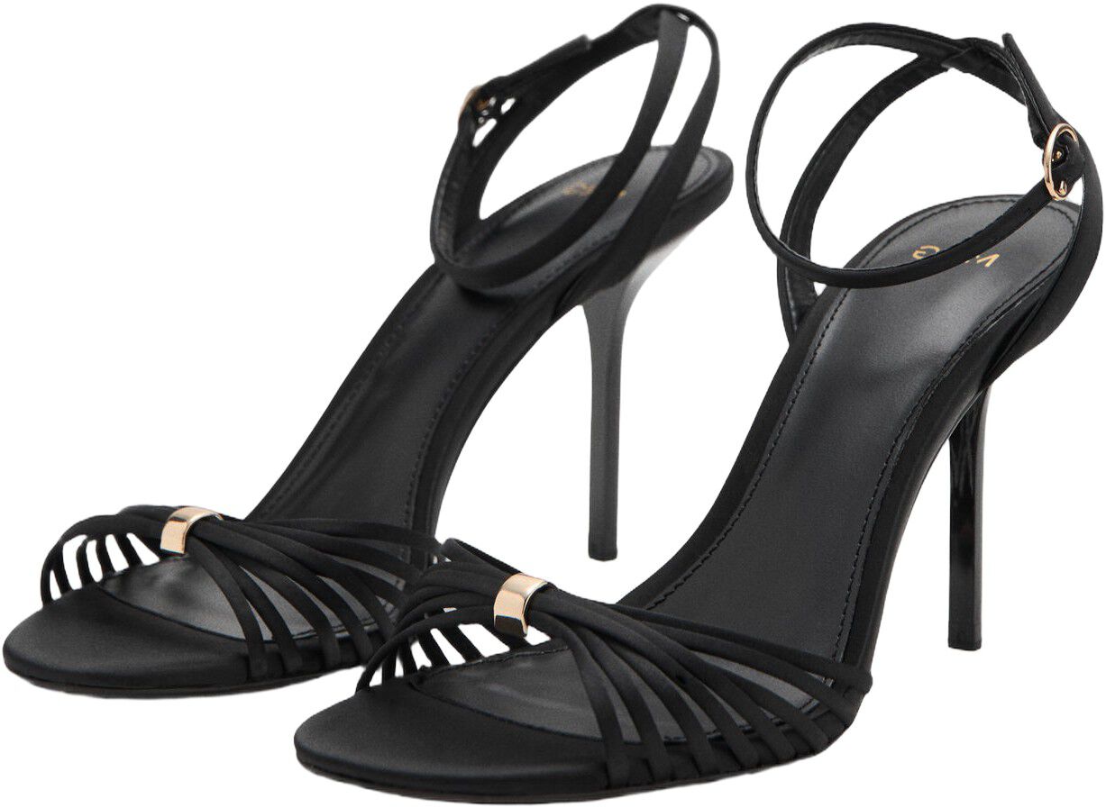 Heeled sandals with straps