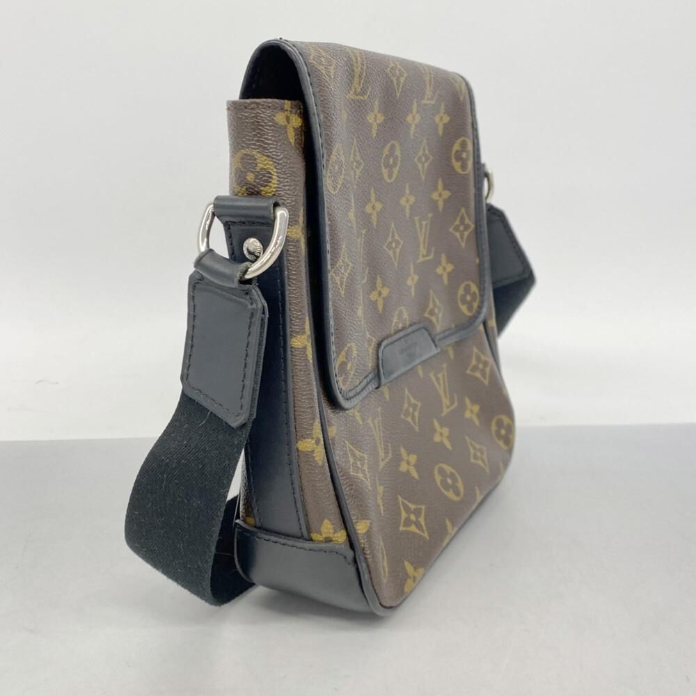 Louis Vuitton Shoulder Bags