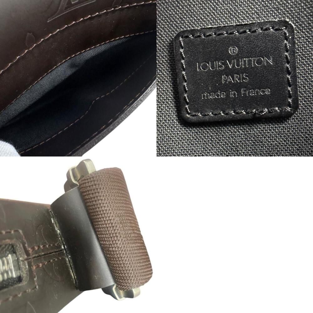 Louis Vuitton Shoulder Bags