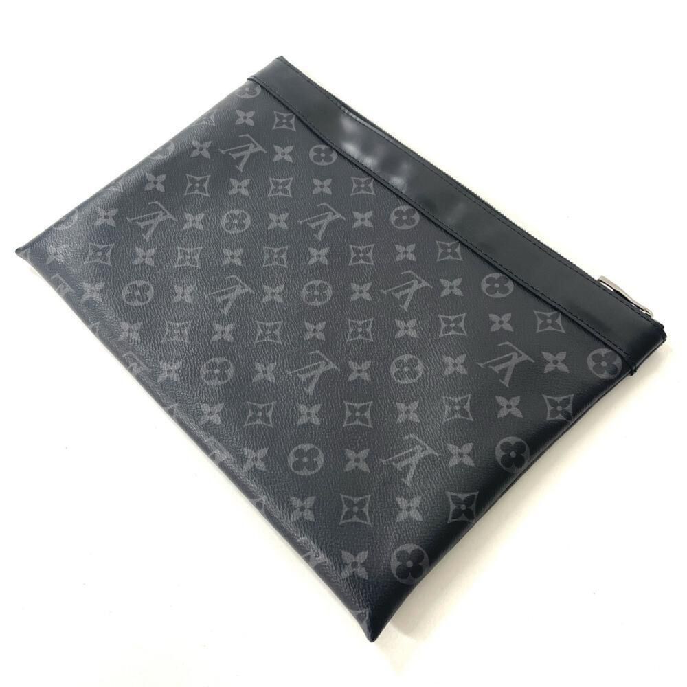 Louis Vuitton Clutch