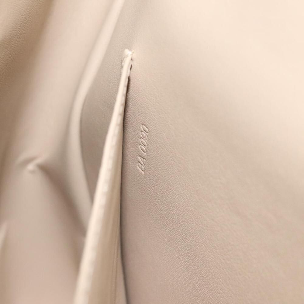 Louis Vuitton Thompson Street