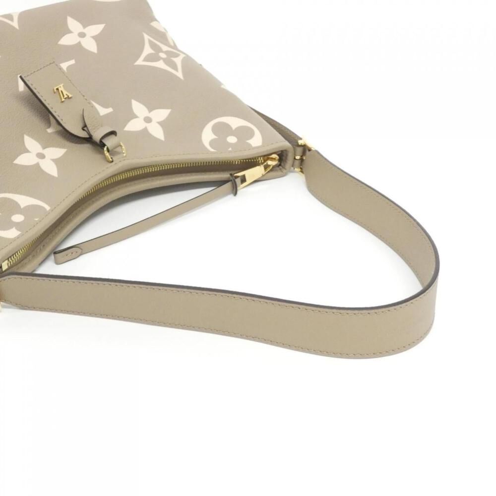 Louis Vuitton Carryall