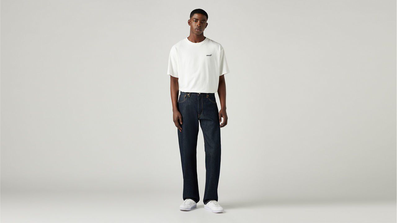 555� Relaxed Straight Jeans