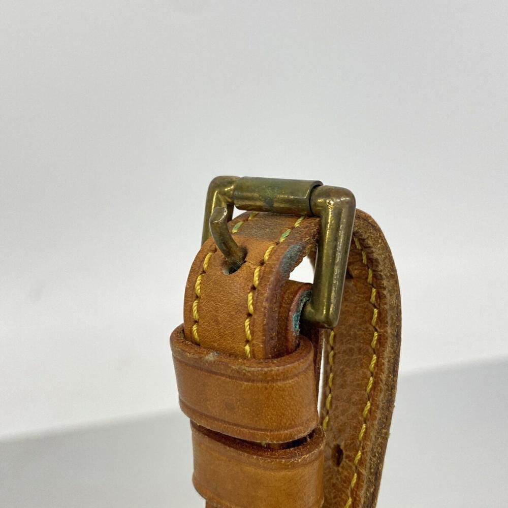 Louis Vuitton Chantilly