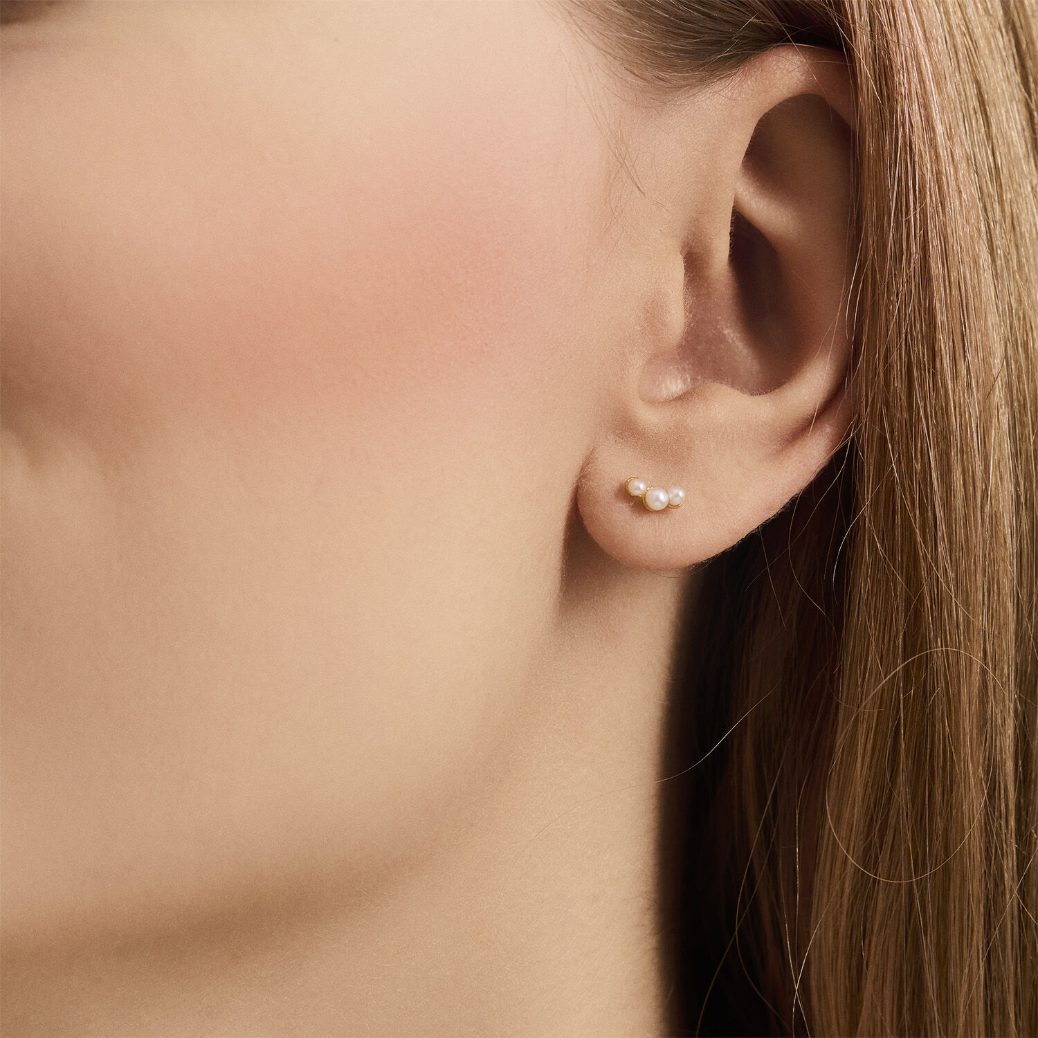 Ocean Pearl Earsticks size 6 mm