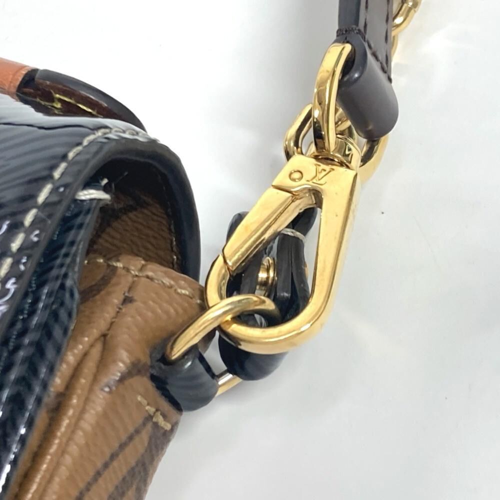Louis Vuitton Pochette M&eacute;tis