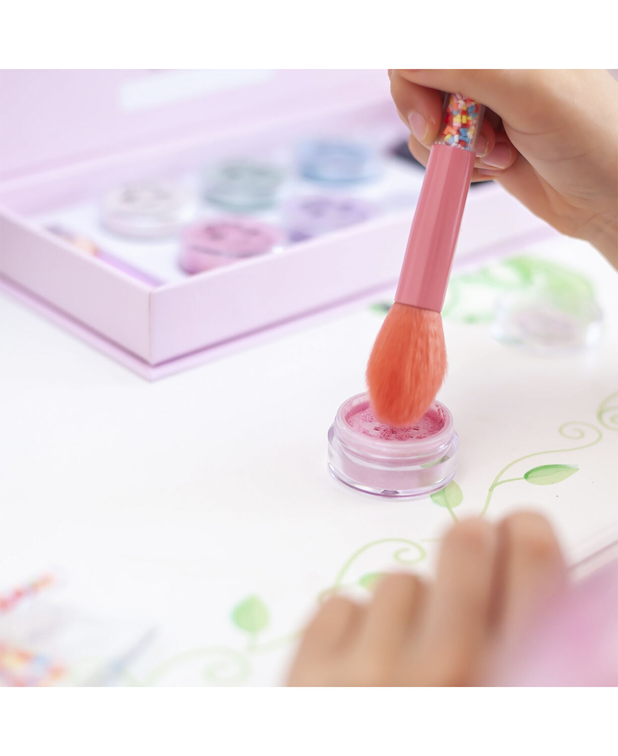 Oh Flossy - Sprinkle make-up b&oslash;rster - S&aelig;t med 5