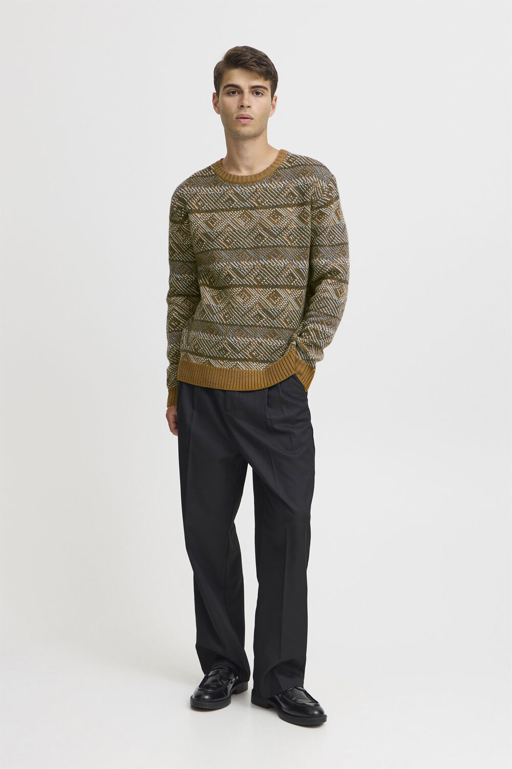 CFKLAES crew neck mulit knit