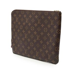 Louis Vuitton Clutch