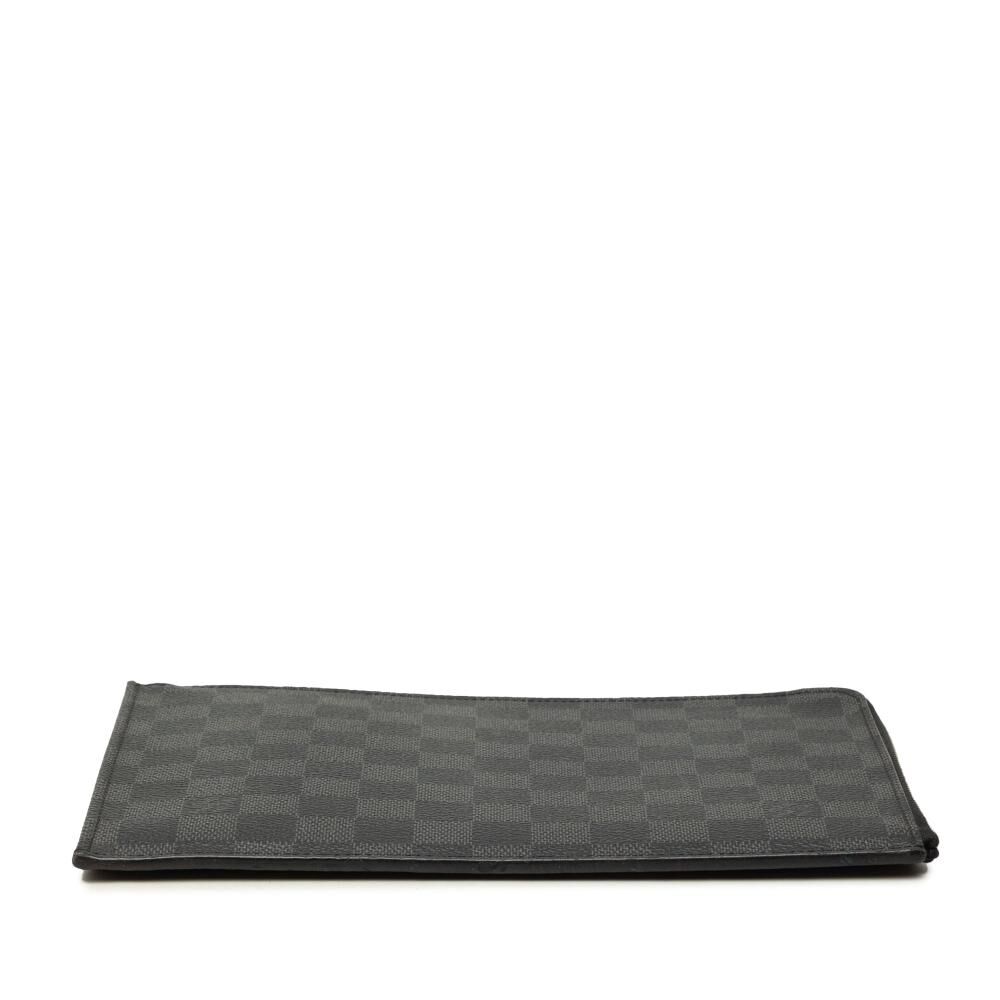 Louis Vuitton Clutch