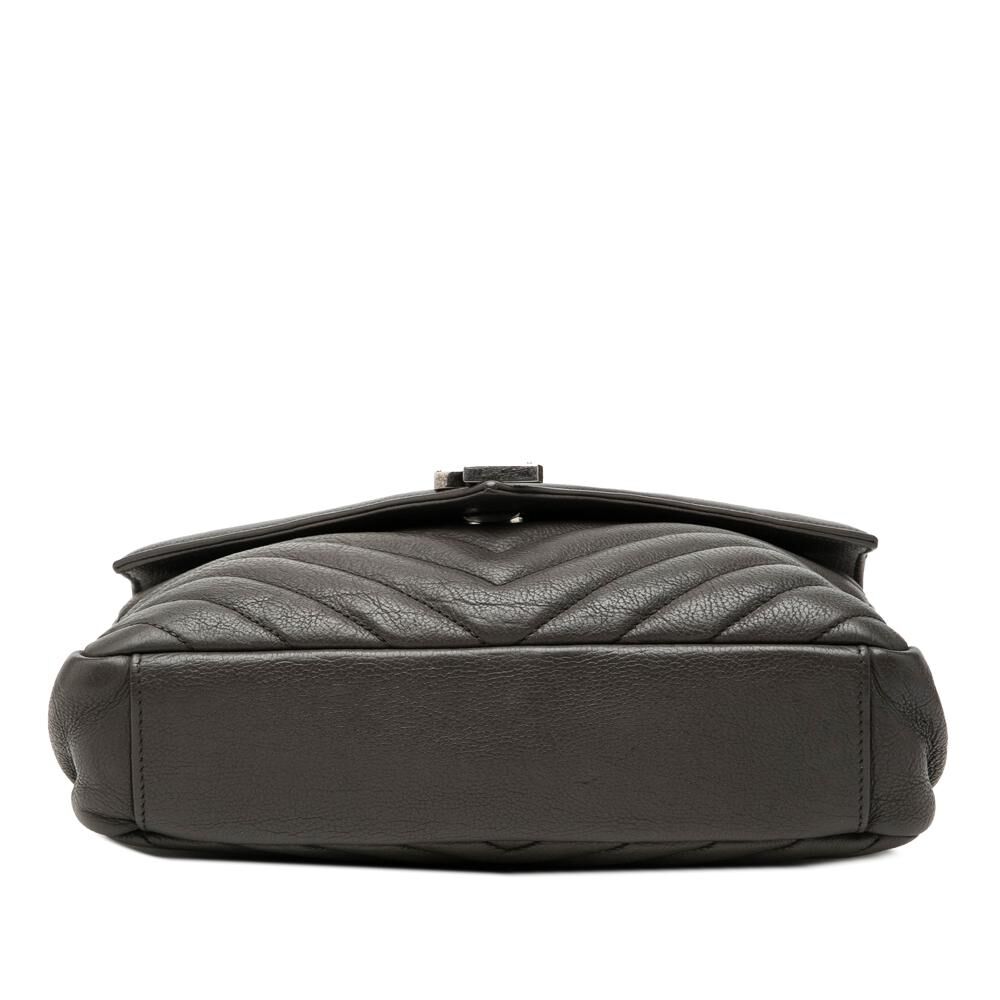 Yves Saint Laurent Shoulder Bag