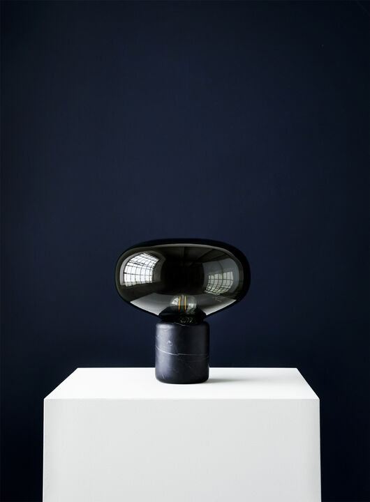 Karl-Johan bordslampa