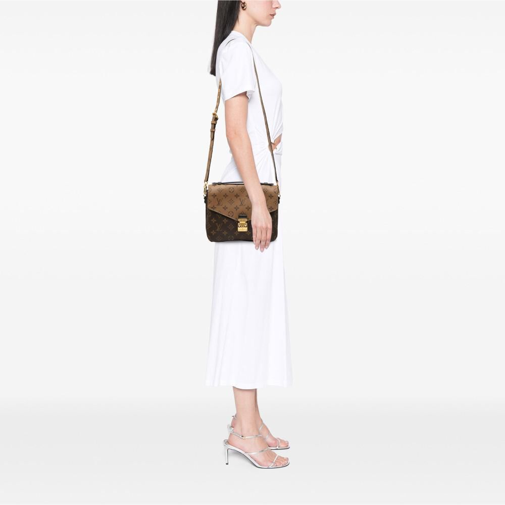 Louis Vuitton Pochette M&eacute;tis