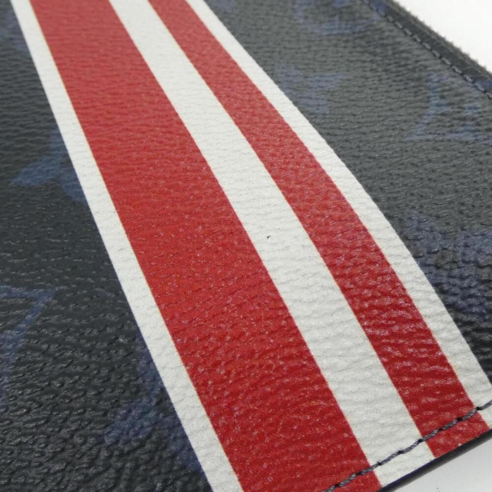 Louis Vuitton Clutch