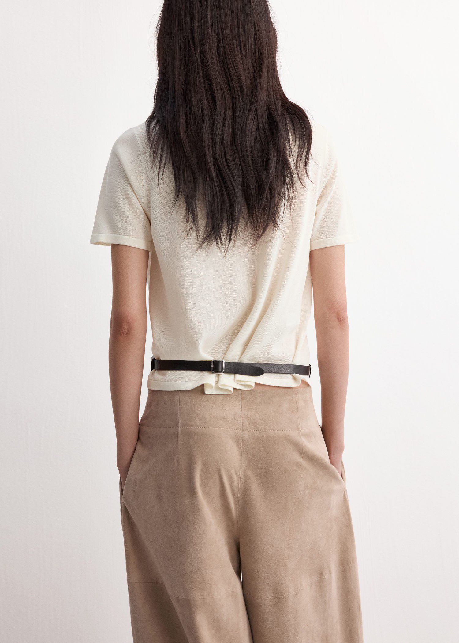 Short-sleeved knitted sweater