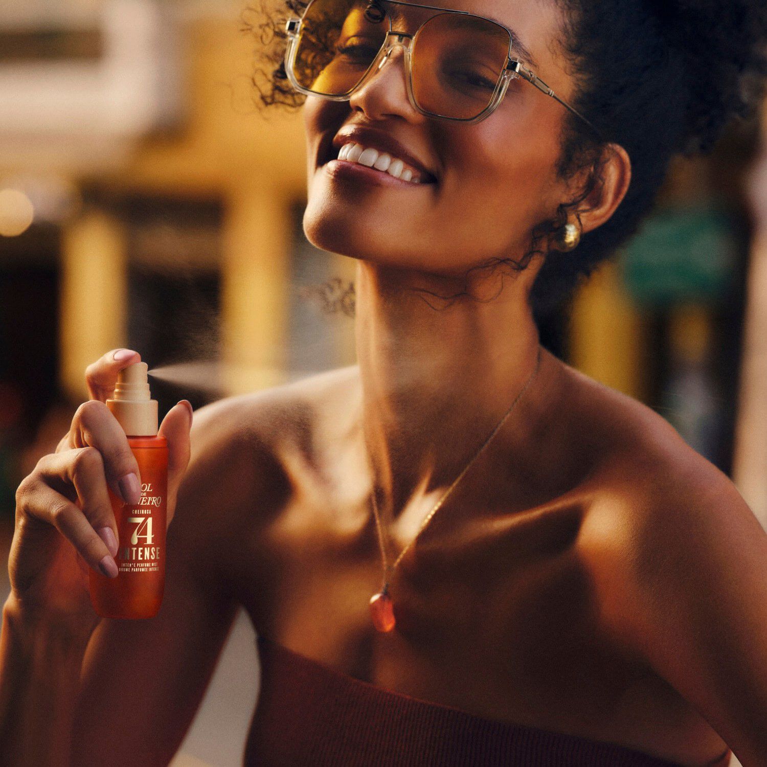 Cheirosa 74 Intense Perfumed Mist - Intensiv mist f&ouml;r kropp och h&aring;r